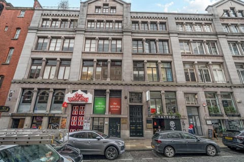 Apartment 4 Stanley Street, Liverpool - Host & Stay