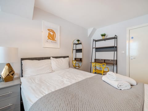 Apartment 10 Stanley Street, Liverpool - Host & Stay