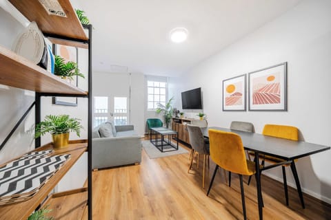 Apartment 3 Stanley Street, Liverpool - Host & Stay