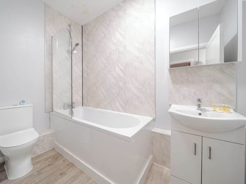 Apartment 3 Stanley Street, Liverpool - Host & Stay