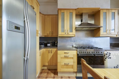 Bright, functional kitchen—perfect for meal prep