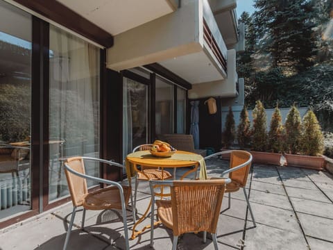 Wood, Furniture, Apartment, Chair, Balcony, Wood Stain, Hardwood, Shade, Coffee Table, Daylighting