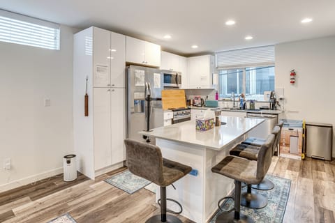 Dining Island | 3rd Floor | Dishware/Flatware