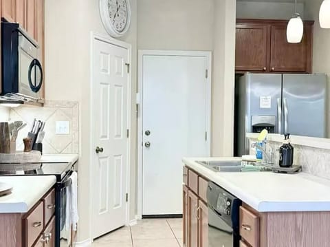 A happy place for easy meals and simple moments.