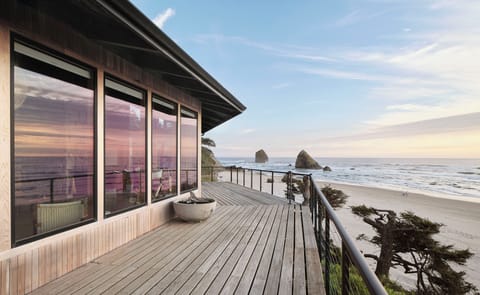 Deck & Silver Point