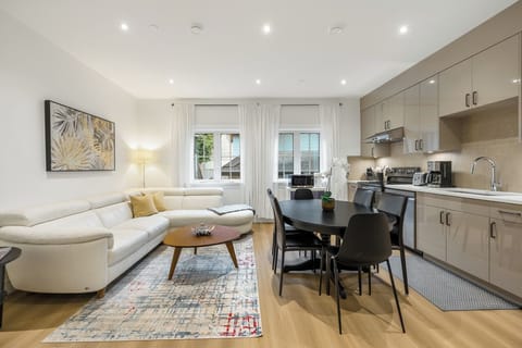 Upper Living Room 