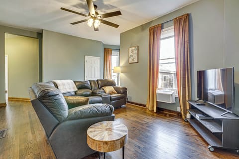 Cincinnati Vacation Rental | 2BR | 1BA | 1,408 Sq Ft | 3 Steps Required
