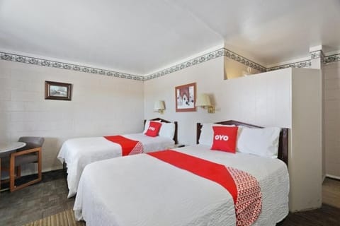 Bedroom. Interior and views may vary based on location and availability.