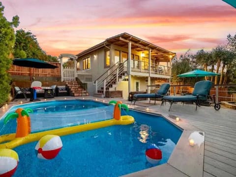The pool of our Majestic 5BR Villa can be enjoyed by anyone, a bunch of pool toys await you! 