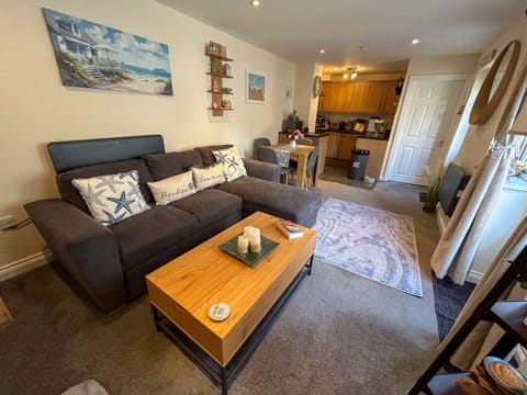 Lounge 4