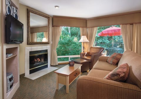 Two-Bedroom-Living-Room-Whispering-Woods-Resorts