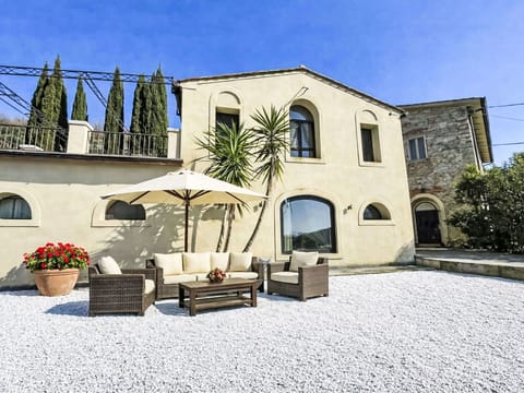 Apartment, Resort, Balcony, Hotel, Swimming Pool, Resort Town, Beach