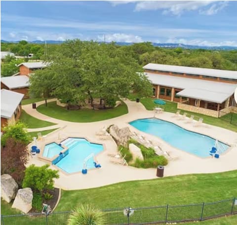 Sun Outdoors Resort