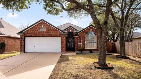 Entire Home - close to Apple, Domain, Tech Ridge