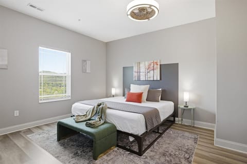 Ease into the morning here—soft light, quiet surroundings, and no rush to be anywhere. It’s a calm start that sets the tone for the whole day.