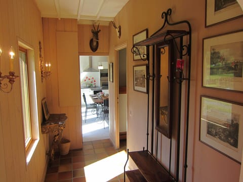 Entrance / Reception