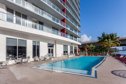 Outdoor pool, a heated pool