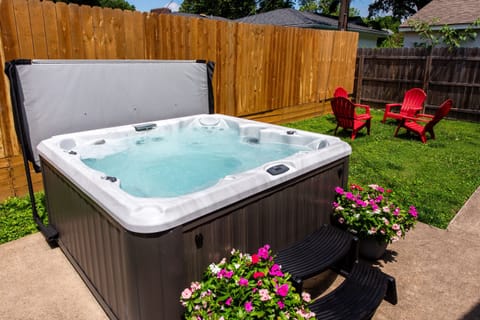 elax in a private hot tub at this charming Louisville home on the Kentucky Bourbon Trail. Enjoy the brick patio and outdoors with a good bourbon! —perfect for unwinding! 