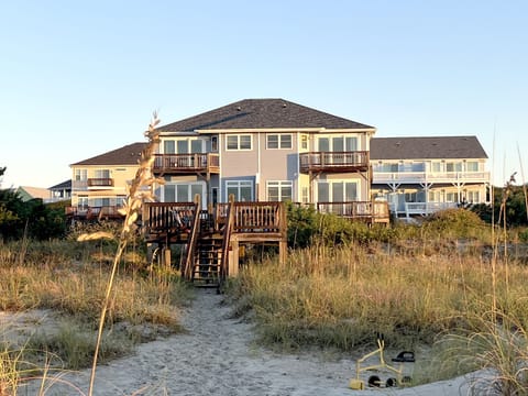Oceanfront, with direct private access to the beach