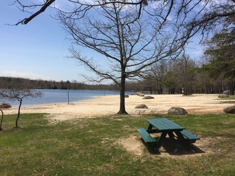 Beach nearby, sun loungers