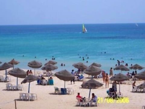 Beach nearby, sun loungers