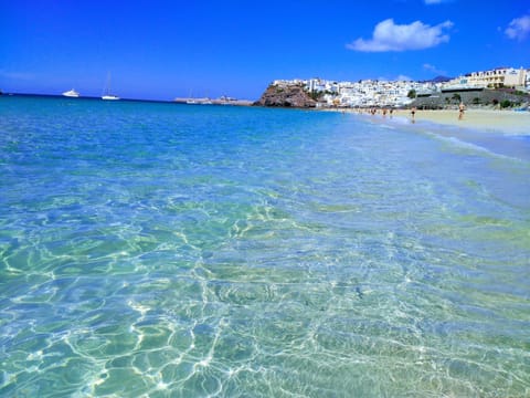 Beach nearby, sun loungers