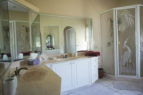 Bathroom | Shower, hair dryer, towels