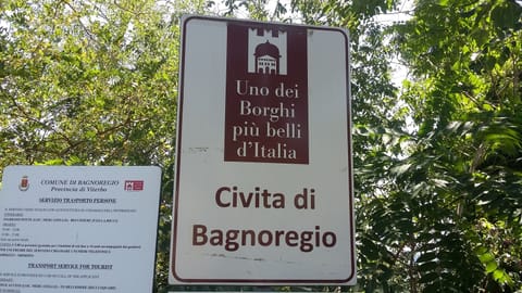 Around Castel Cellesi
Civita di Bagnoregio