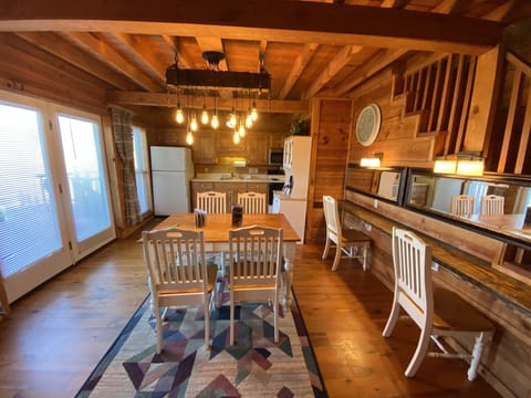 Dining Area / Full Kitchen
