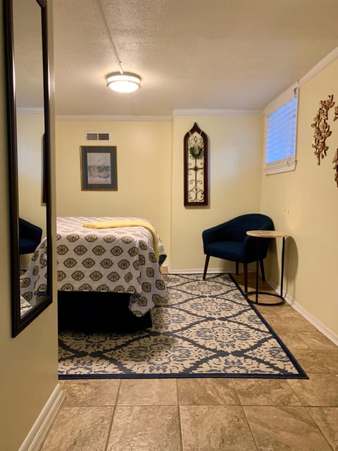 Entrance to charming room w/Queen Bed.