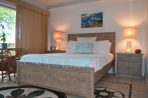 comfortable queen bed