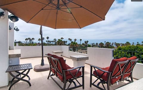 Private rooftop with BBQ, Fire Pit, and furnitures.