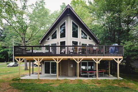 View of the house from the lake side