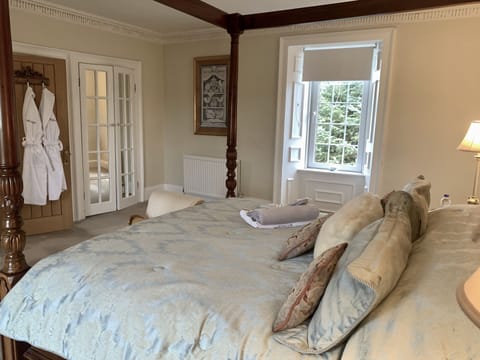 Traditional with a contemporary twist in this 220 year old house