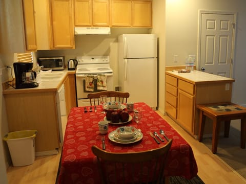 Fully equipped kitchen with working appliances