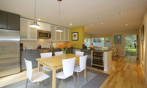 Recently remodeled kitchen with wine fridge and lots of counter space.