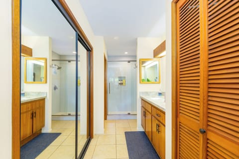 Primary suite has a new walk in shower, vanity top gorgeous renovation!