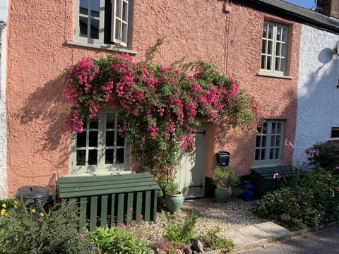 Sausage Cottage - looks small on the outside but is joined to a two story barn