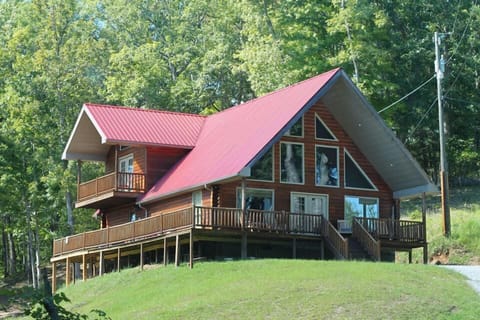 Nestled in the hills of Eastern KY is this premium vacation cabin rental.