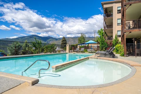 Nice size pool with kiddo area