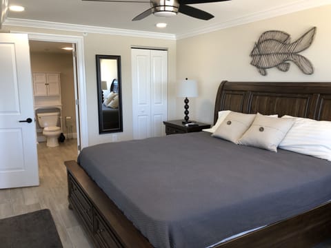 Mater Bedroom with private Master Bathroom