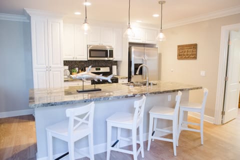 Kitchen has all the upgrades!  Granite counter tops & stainless steel appliances