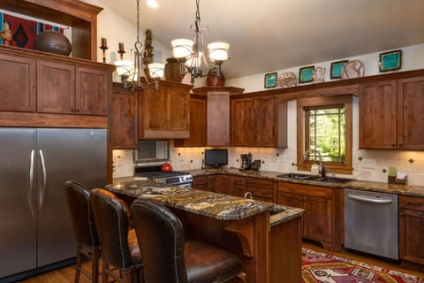 Fully Stocked Kitchen