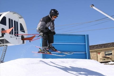 Snow and ski sports