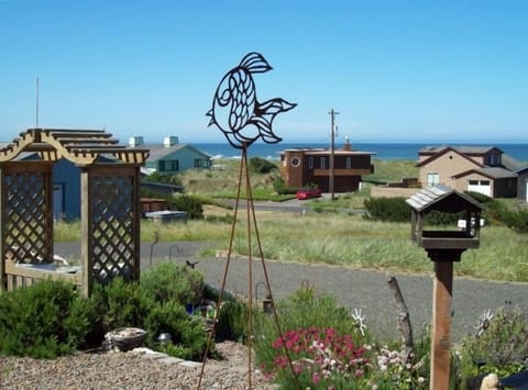 lavender garden and ocean viewing area -fish head is beach access.
