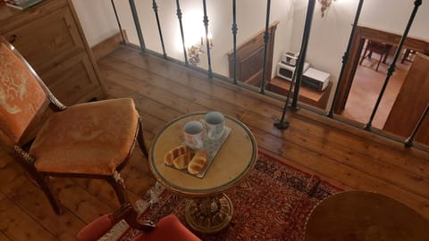 Small loft for tea time - Casa Sinibaldi historical apartment XV century