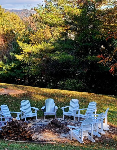 Nothing like a campfire and stars..lots of stars.