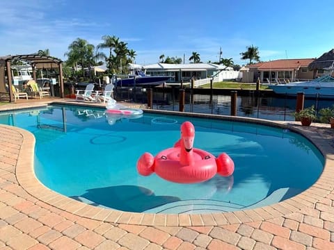 Pool | Outdoor pool, a heated pool