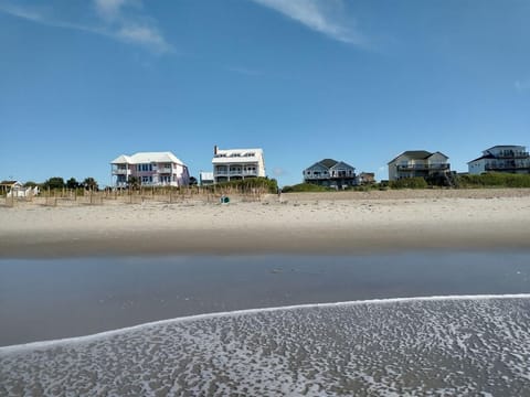 Beach nearby, sun loungers