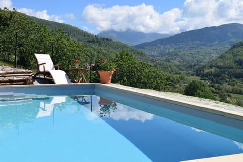 Outdoor pool, an infinity pool